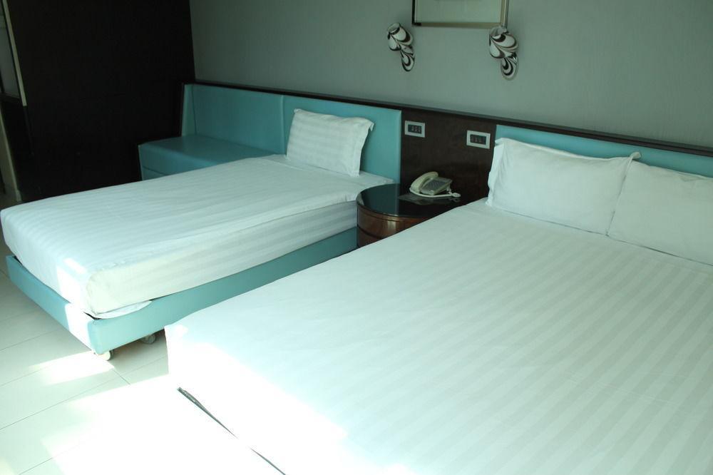 Hong Kong King'S Hotel Экстерьер фото